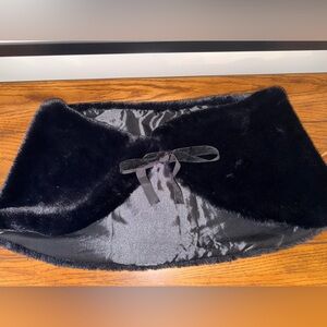 Black Faux Fur Wrap